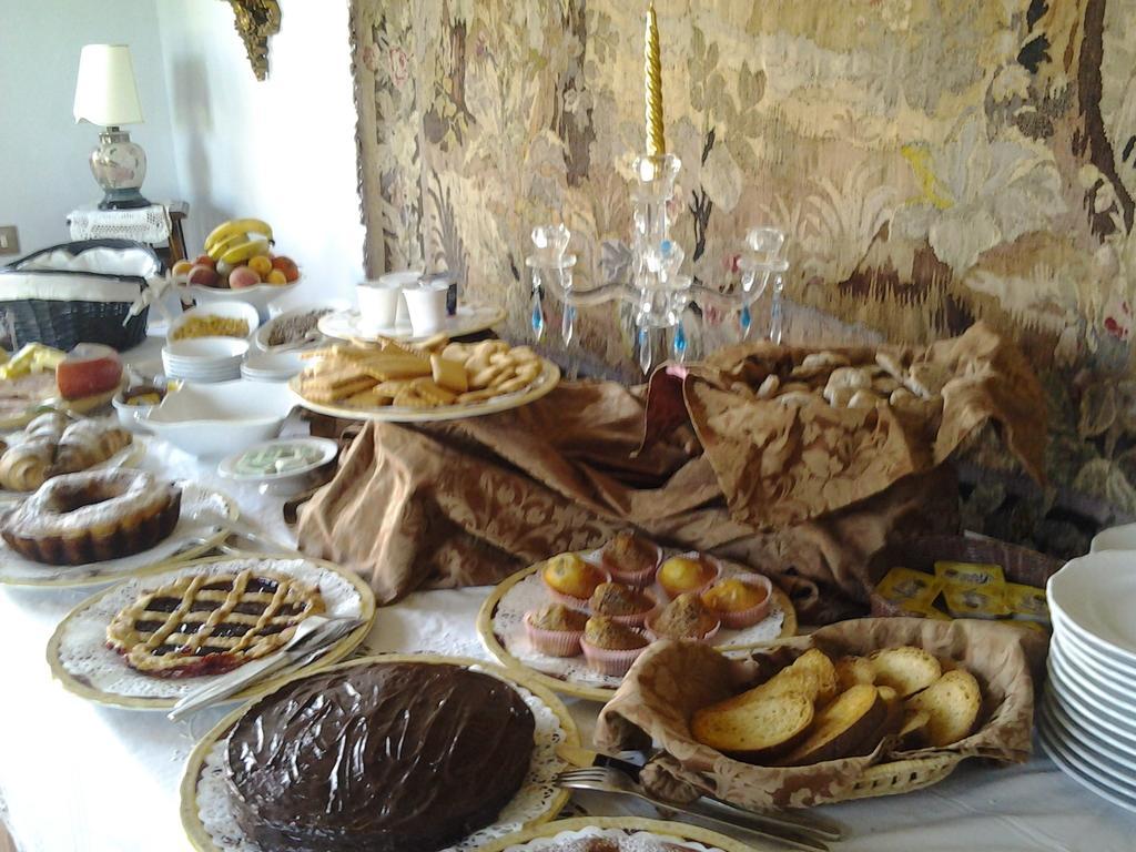 Relais Castelluccio Palusse Guest House Citta della Pieve Luaran gambar
